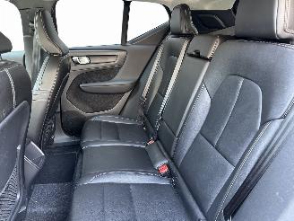Volvo XC40 1.5 T3 R-Design NAVI/LED/CAMERA/FULL ASSIST/LEDER/VOL OPTIES! picture 13