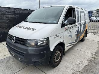 skadebil bedrijf Volkswagen Transporter 2.0 TDI MINIMAL DRIVEABLE 2X SCHUIFDEUR DAMAGE 60.000KM! | AIRCO | CRUISE 2014/12