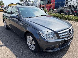 Mercedes C-klasse W204 picture 2