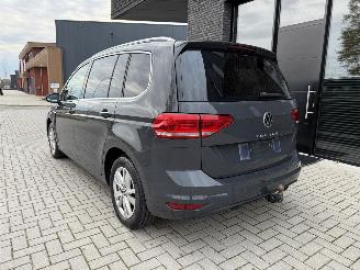Volkswagen Touran FACELIFT 1.5 TSI 150PK DSG7 Highline 7-Personen picture 14