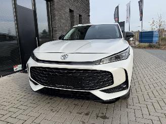 MG EHS NEW MODEL! 1.5 PHEV 272PK Aut. Luxury picture 4