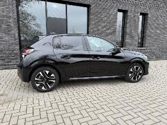 Peugeot 208 NEW MOD! 1.2 Turbo 101PK Allure picture 5