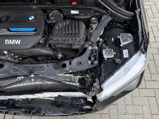 BMW X2 25e xDrive 220PK Steptronic M-Sport PANO VOL! picture 42