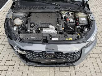 Peugeot 208 NEW MOD. 1.2 PureTech 101PK EAT8 Aut. Allure picture 38