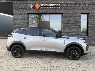 Voiture accidenté Peugeot e-2008 GT 54kWh 156PK Aut. NEW! 2025/9