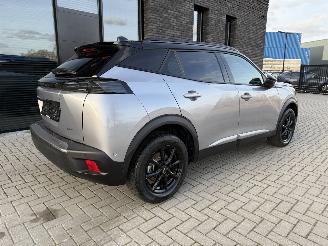 Peugeot e-2008 GT 54kWh 156PK Aut. NEW! picture 6