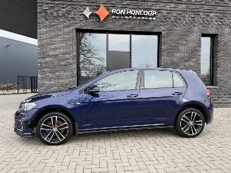 Schadeauto Volkswagen Golf GTE 1.4 TSI PHEV 204PK DSG 2020/11
