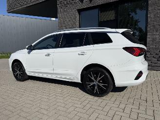 MG MG5 Electric Long Range 61kWh 157PK Aut. Luxury picture 15