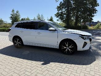 MG MG5 Electric Long Range 61kWh 157PK Aut. Luxury picture 8