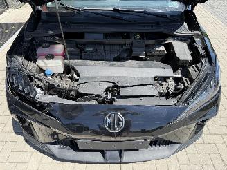 MG MG4 Electric Long Range 64kWh 204PK Aut. Luxury picture 35