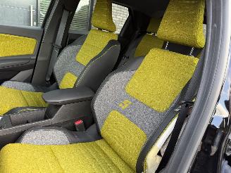 Renault 5 NEW ICONIC! Comfort Range 52kWh 150PK Aut. picture 19