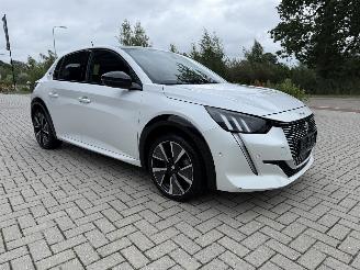 Peugeot e-208 GT 50kWh 136PK Aut. picture 7