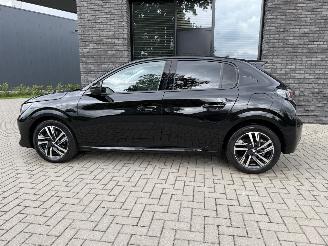 Peugeot 208 1.2 PureTech 101PK Allure picture 16