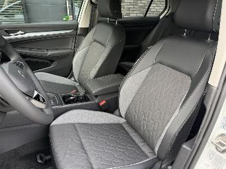 Volkswagen Golf NEW! 1.5 eTSI 150PK DSG7 Energy picture 18