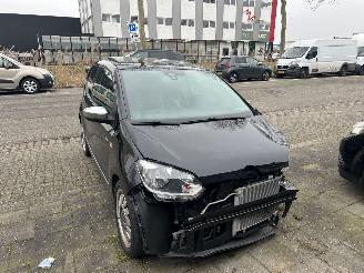 Volkswagen Up! Black UP! Panoramadak! picture 3