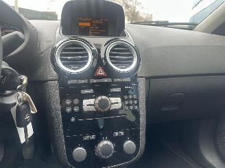 Opel Corsa 5 deurs Airco! NAP! Minimale schade picture 14