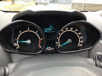 Ford Fiesta FIESTA 1.6 TDCI LEASE TITANIUM ZEER LICHTE SCHADE picture 10