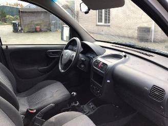 Opel Combo -C-VAN 1.6 benzine / lpg met lichte schade picture 7