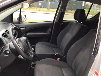 Opel Agila Agila 1.2 edition met zeer lichte schade picture 6