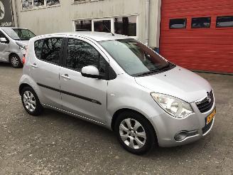 Opel Agila Agila 1.2 edition met zeer lichte schade picture 2