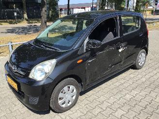škoda osobní automobily Daihatsu Cuore Cuore  1.0 trend AUTOMAAT lichte schade 2009/1