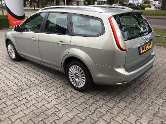 Ford Focus 1.8 limited Edison met zeer lichte schade picture 5