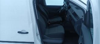 Volkswagen Caddy 2.0 TDI Airco Elektrische ramen Elektrische-spiegels met verwarming Centrale vergrendeling met afstandsbediening Start-Stop systeem Tussenwand met doorkijk picture 9