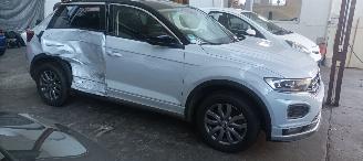 Volkswagen T-Roc Bj:04-2021  1.5-TSI United uitvoering met R-line Full-Led koplampen Led achterlichten Navigatie Stoelverwarming CruiseControl Led binnenkant Metallic lak picture 6