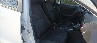 Mazda 2 Bj: 12-2023 1.5 Automatik Climatecontrol CruiseControl Stoelverwarming Lichtautomaat Privacyglas Stuurwiel met verwarming Achteruitrijcamera parkeersensoren Apple CarPlay MirrorLink Led verlichting Dab-audio picture 30