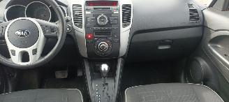 Kia Venga Automaat picture 15