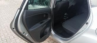 Kia Venga Automaat picture 12