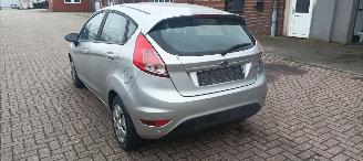 Ford Fiesta  picture 5