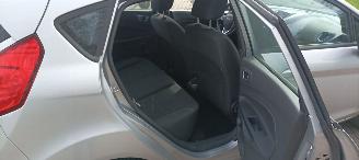 Ford Fiesta 1.5-Diesel 75pk Airco Stoelverwarming leren stuurwiel Led koplampen Pdc Control picture 20