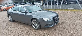 krockskadad bil auto Audi A5  2008/2