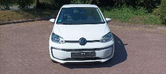 Volkswagen Up! 1.0-Mpi 65pk Move airconditioning Cruisecontrol Drivelane assistent Led verlichting Achteruitrijcamera Parkeersensoren achter Elektrische ramen start/stop systeem Centrale vergrendeling met afstandsbediening picture 9