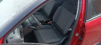 Citroën C3 c3 Edition 1.2-12v Airconditioning Stoelverwarming Lichtautomaat cruisecontrol Dab Radio elektrische buitenspiegels met verwarming Centrale vergrendeling met afstandsbediening Start-Stop systeem 16 inch velgen mistlampen Drivelane assistent Led verlichtin picture 13