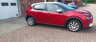 Citroën C3 c3 Edition 1.2-12v Airconditioning Stoelverwarming Lichtautomaat cruisecontrol Dab Radio elektrische buitenspiegels met verwarming Centrale vergrendeling met afstandsbediening Start-Stop systeem 16 inch velgen mistlampen Drivelane assistent Led verlichtin picture 7