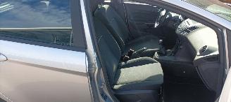 Ford Fiesta Bj 6-2016 1.5-TDCI euro6 Airconditioning Led verlichting Parkeersensoren Stoelverwarming leren stuurwiel picture 13