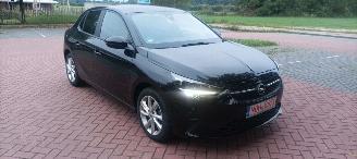 Opel Corsa 1.2-12v Navi Full-Led koplampen Cruisecontrol Achteruitrijcamera Drivelane assistent Stoelverwarming stuurwiel met verwarming Privacy glas Regensensor Automatisch dimmende binnenspiegel Parkeersensoren Elektrische buiten spiegels met verwarming 16-inch Sp picture 10