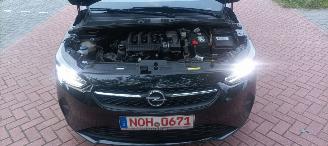 Opel Corsa Bj:07-2020 1.2 Benzine Led-Koplampen Navigatie Stoelverwarming Lichtautomaat cruisecontrol Regensensor Drivelane assistent Stuurwiel met verwarming Privacy glas picture 11