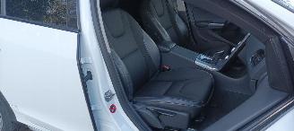 Volvo V-60 Cross Country D4 2.4-Diesel AWD Automatik Navi Led Xenon Leder Privacy glas Trekhaak picture 33