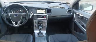 Volvo V-60 Cross Country D4 2.4-Diesel AWD Automatik Navi Led Xenon Leder Privacy glas Trekhaak picture 26