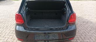 Volkswagen Polo Bj:03-2016 1.4 TDI DPF Euro6 Bluemotion Climatecontrol Stoelverwarming leren stuurwiel mistlampen Elektrische ramen Elektrische-spiegels met verwarming Centrale vergrendeling met afstandsbediening Start-Stop systeem regensensor front Radar picture 23