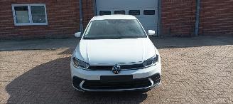 damaged passenger cars Volkswagen Polo Bj:01-2026 1.0Mpi Full-Led koplampen Cruisecontrol Digital Cockpit Stoelverwarming Lichtautomaat 4xElektrische ramen Elektrische-spiegels met verwarming Centrale vergrendeling met afstandsbediening Start-Stop Drivelane Parkeersensoren voor en achter 2026/1