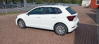 Volkswagen Polo Bj:01-2026 1.0Mpi Full-Led koplampen Cruisecontrol Digital Cockpit Stoelverwarming Lichtautomaat 4xElektrische ramen Elektrische-spiegels met verwarming Centrale vergrendeling met afstandsbediening Start-Stop Drivelane Parkeersensoren voor en achter picture 9