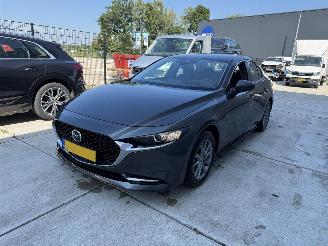 Voiture accidenté Mazda 3 2.0 e-SkyActiv-X M Hybrid 180 HUD - NAVI - XENON 2020/9