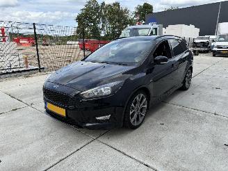 Schadeauto Ford Focus 1.5 TITANIUM S-LINE -AUTOMAAT-NAVI-PDC-CAMERA 2018/4
