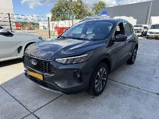 Unfallwagen Ford Kuga 2.5 PHEV AUTOMAAT-NAVI-360 CAMERA-PDC 2025/5