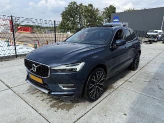 Unfallwagen Volvo Xc-60 2.0 B5 Momentum Exclusief -AUTOMAAT-PANO-LEDER-NAVI 2021/8