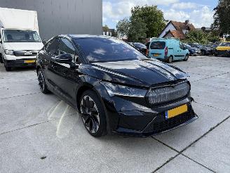 Coche accidentado Skoda Enyaq Coupé 60 Sportline PANO - HUD - KEYLESS 2023/9